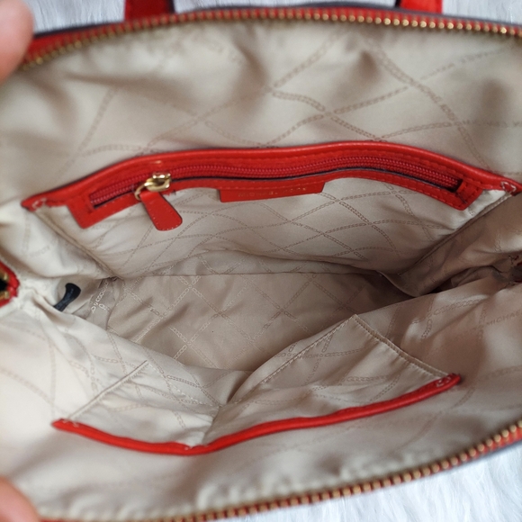 Michael kors Rhea Medium Pebbled Slim Backpack in red - Picture 8 of 8